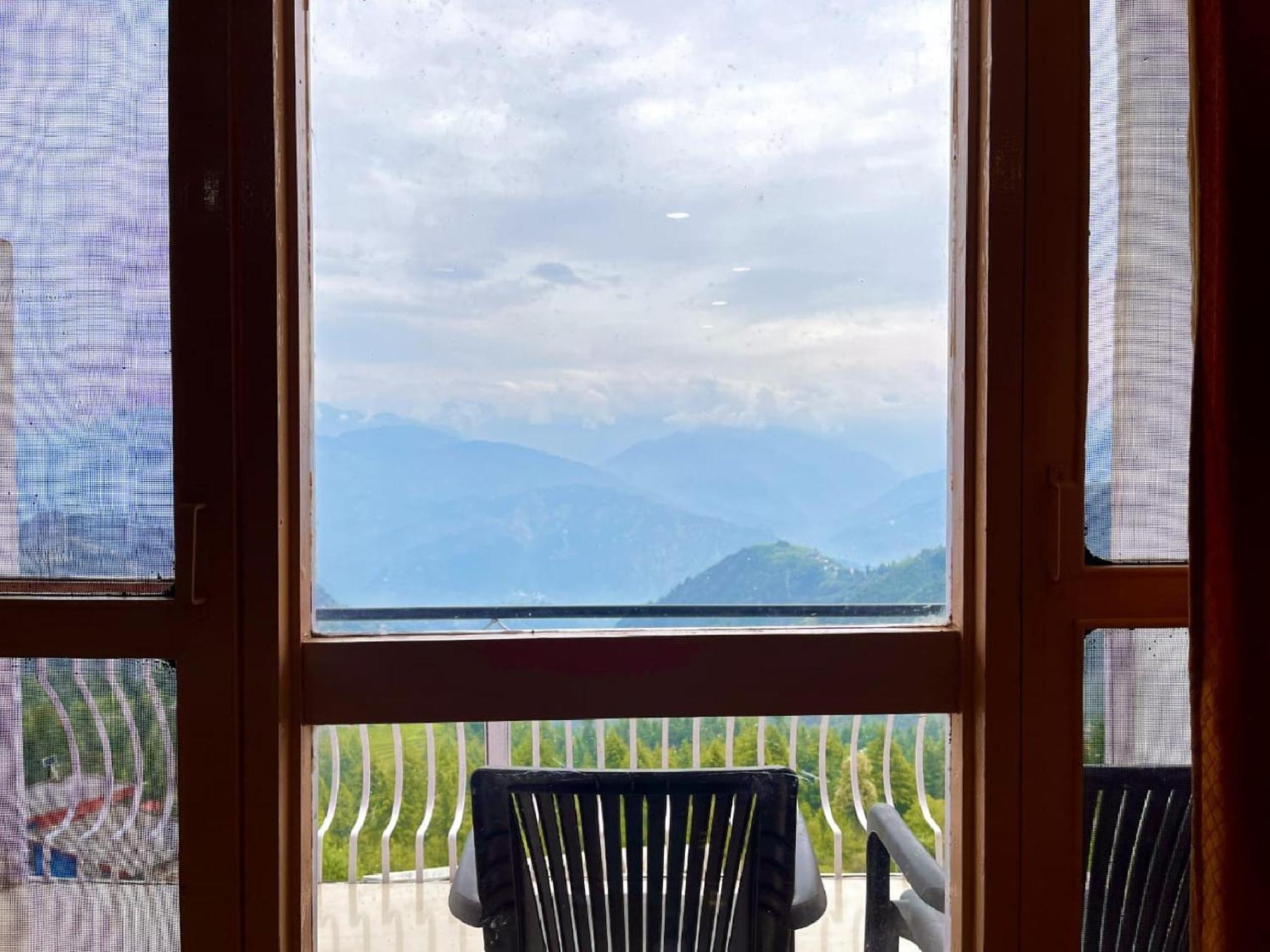 Sparkle Star Resort Khajjiar Kültér fotó